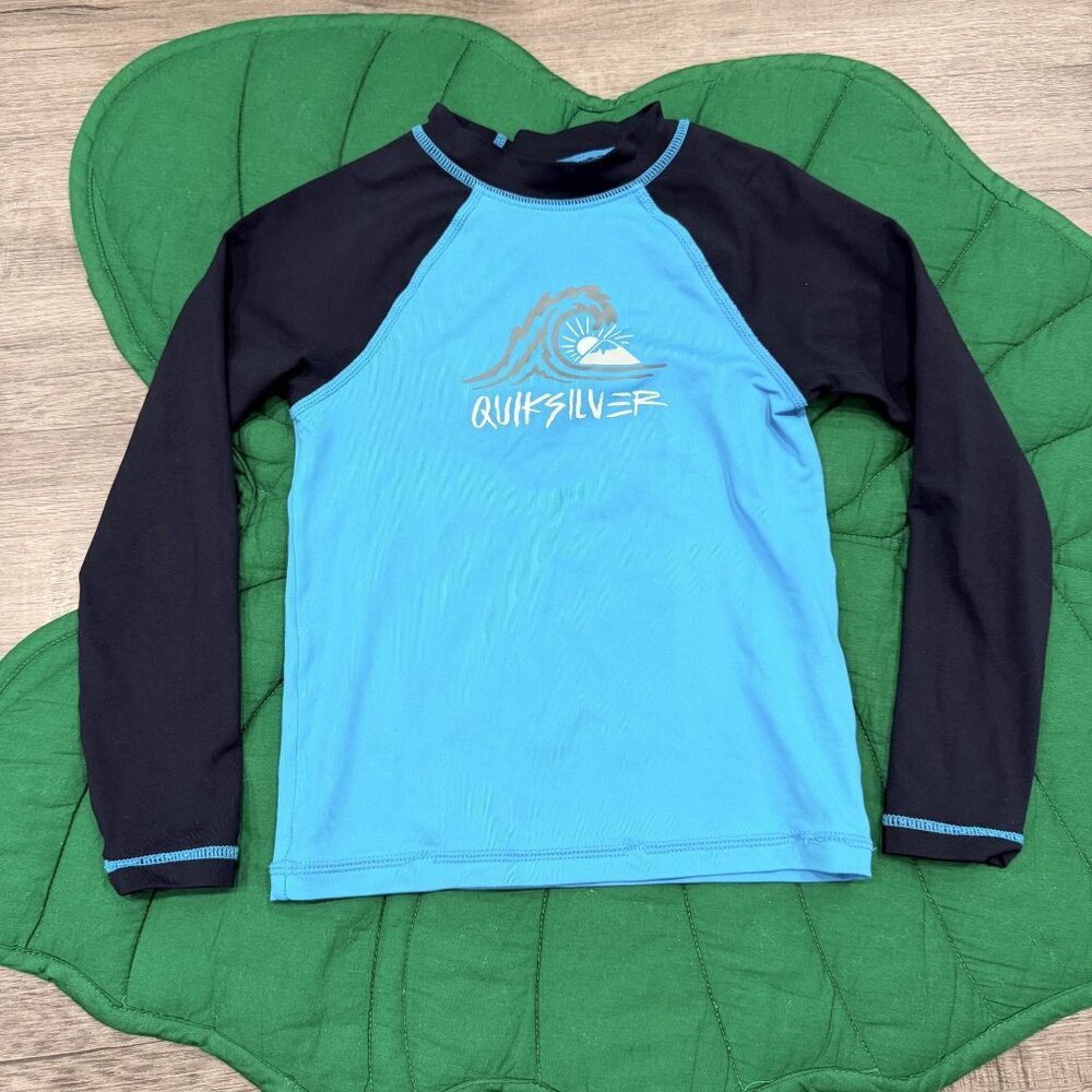 Quiksilver Youth Boys 7 Long Sleeve Rashguard Swim Sun Top Shirt
